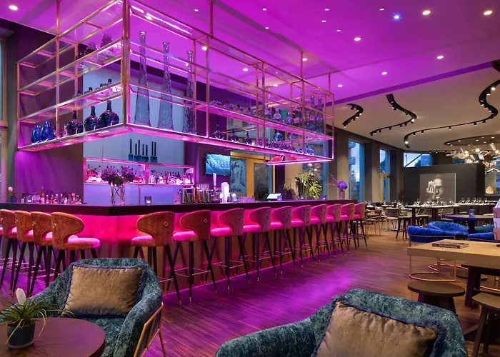 Renaissance Zurich Tower Hotel